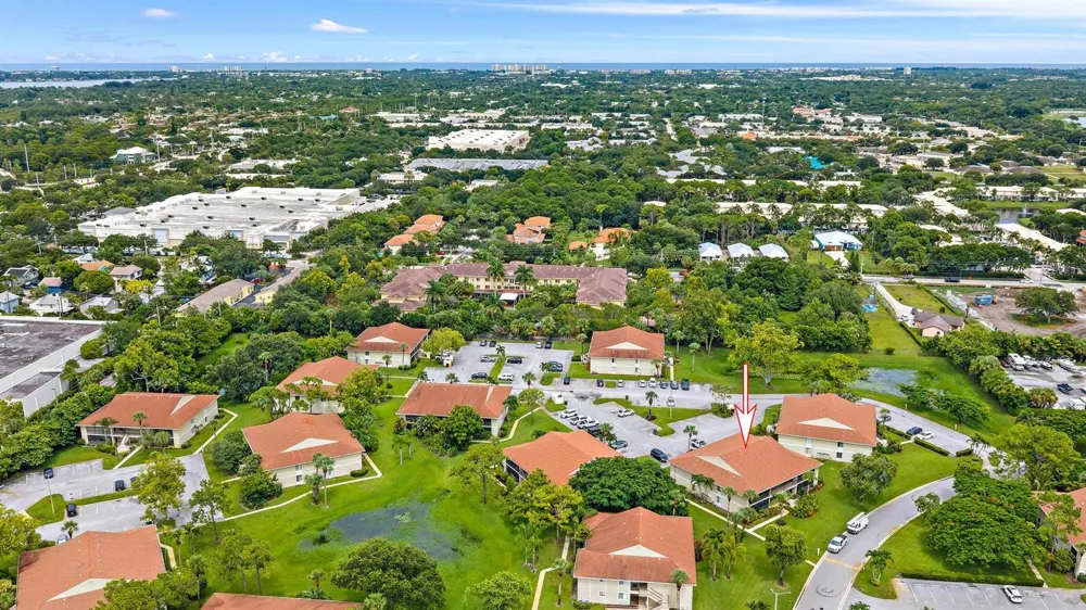 6519 Chasewood Drive #C Jupiter, FL 33458