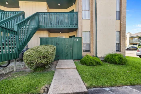 1516 Bay Area Boulevard #F9
