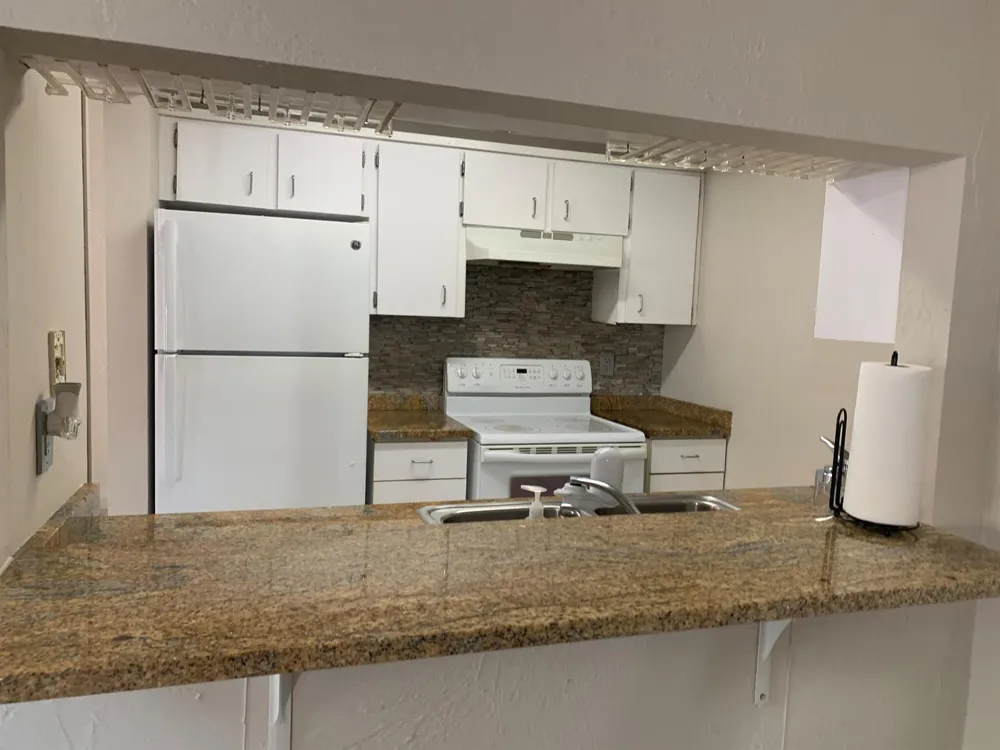 3124 US Highway 441 SE #J1 Okeechobee, FL 34974
