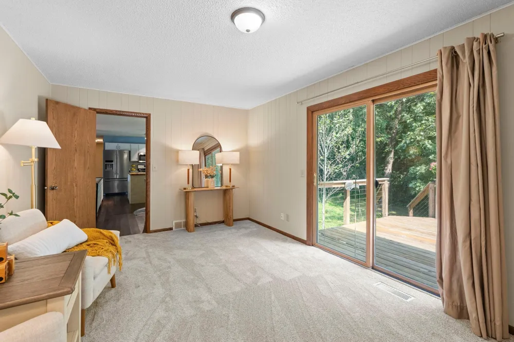 16249 Xenia Street NW Andover, MN 55304