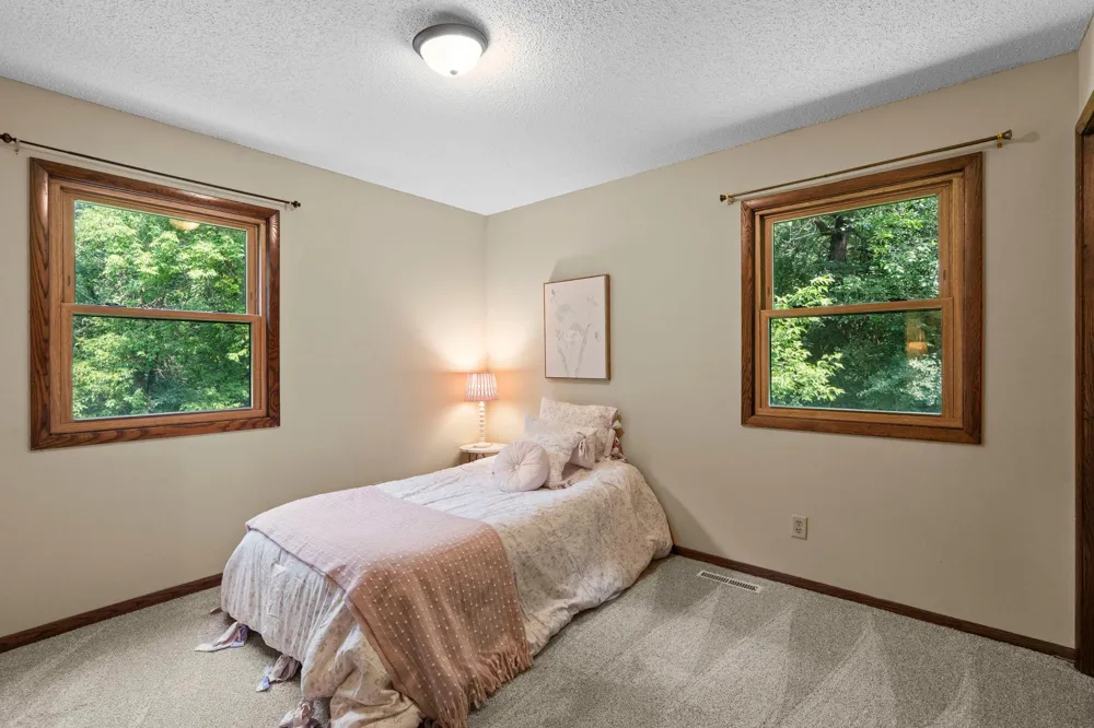 16249 Xenia Street NW Andover, MN 55304