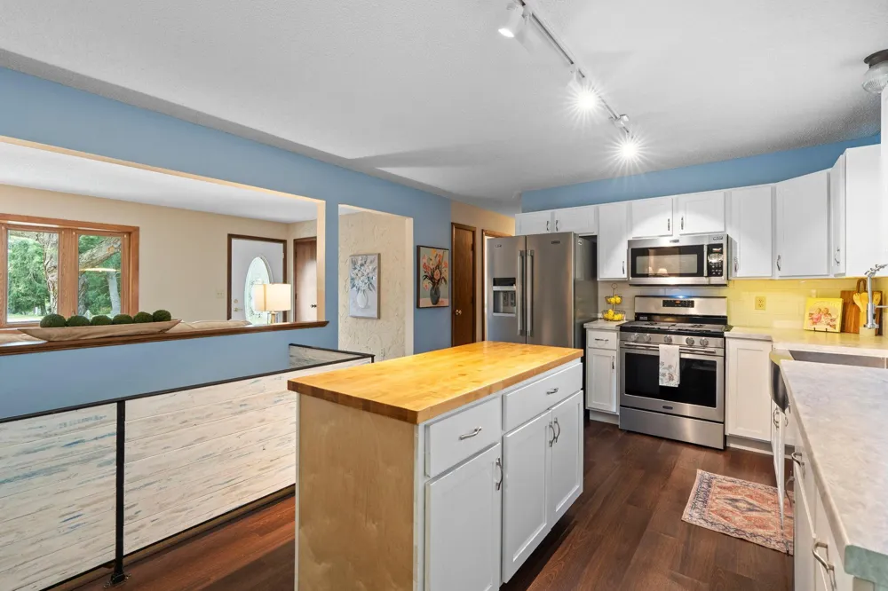 16249 Xenia Street NW Andover, MN 55304