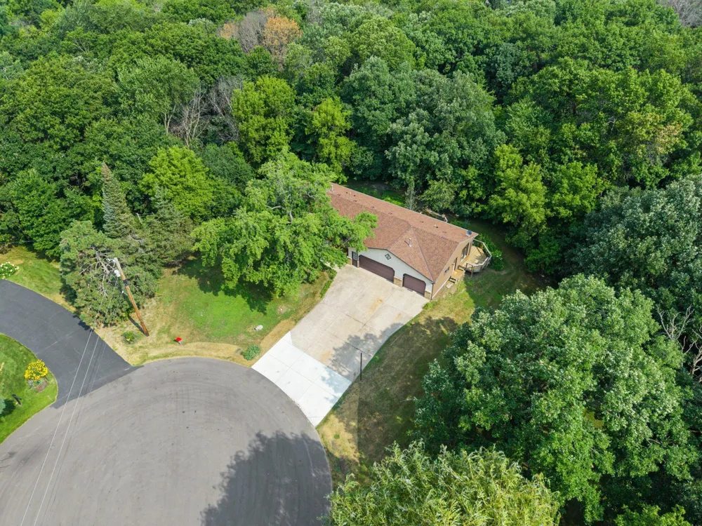 16249 Xenia Street NW Andover, MN 55304