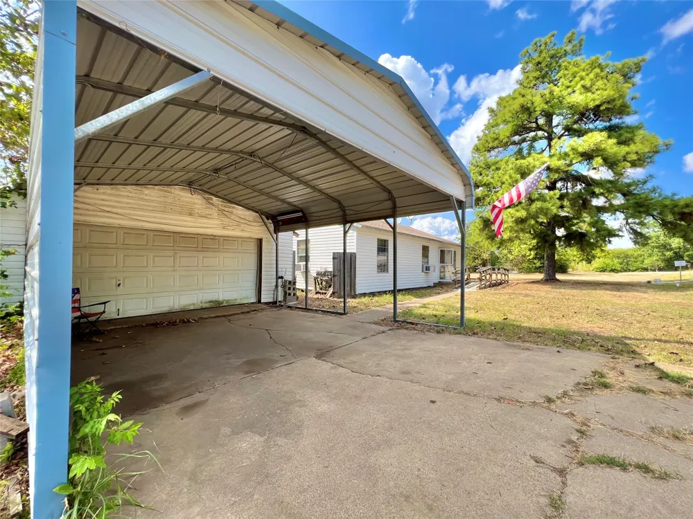 130 Calhoun Cove East Tawakoni, TX 75472