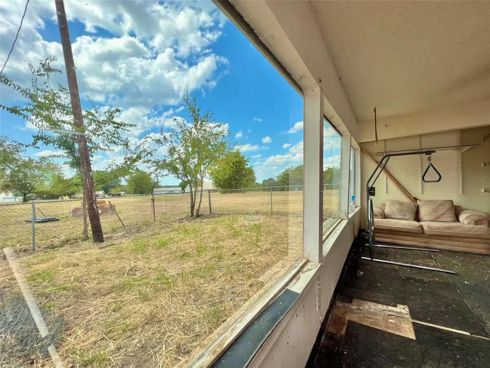 130 Calhoun Cove East Tawakoni, TX 75472