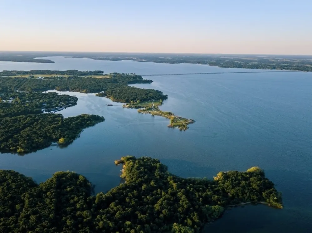 130 Calhoun Cove East Tawakoni, TX 75472