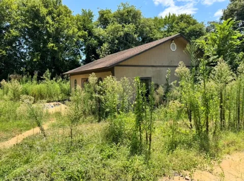 320 County Road 2031