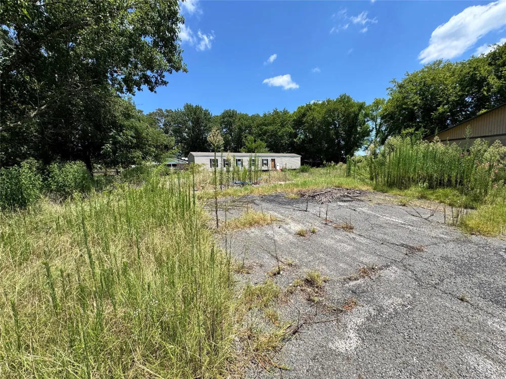 320 County Road 2031 Nacogdoches, TX 75961