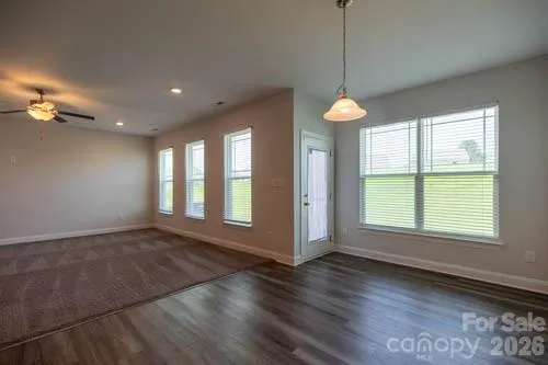 216 Crane Creek Way Lexington, NC 27295