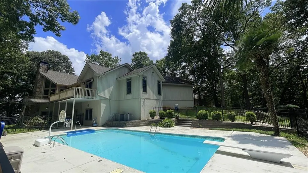 156 Thundering Waters Drive Cornelia, GA 30531