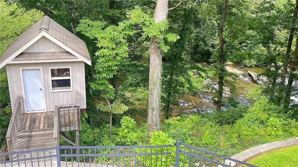 156 Thundering Waters Drive Cornelia, GA 30531