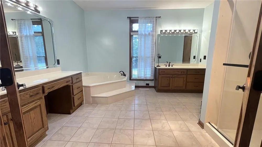 156 Thundering Waters Drive Cornelia, GA 30531