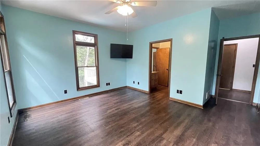 156 Thundering Waters Drive Cornelia, GA 30531
