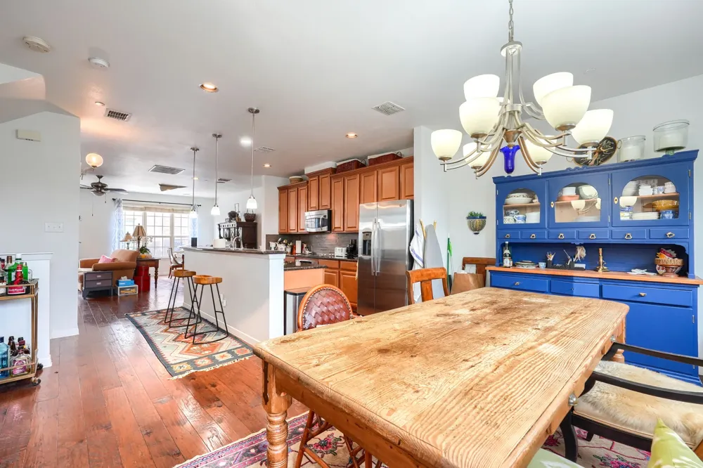 3885 Asbury Lane Addison, TX 75001