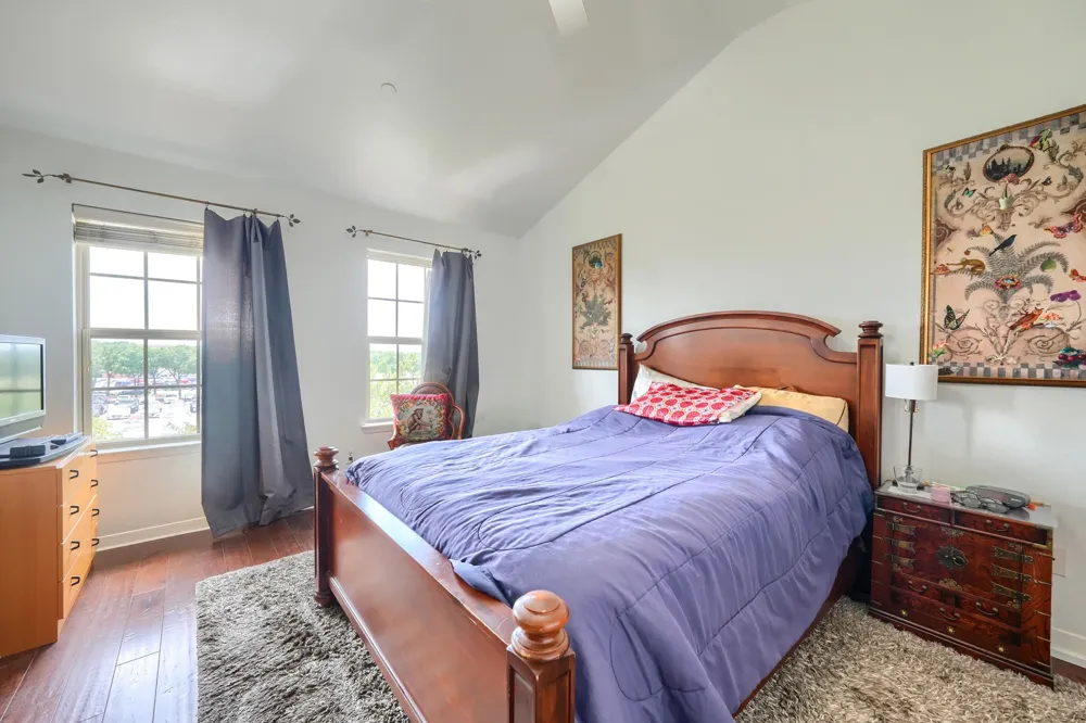 3885 Asbury Lane Addison, TX 75001