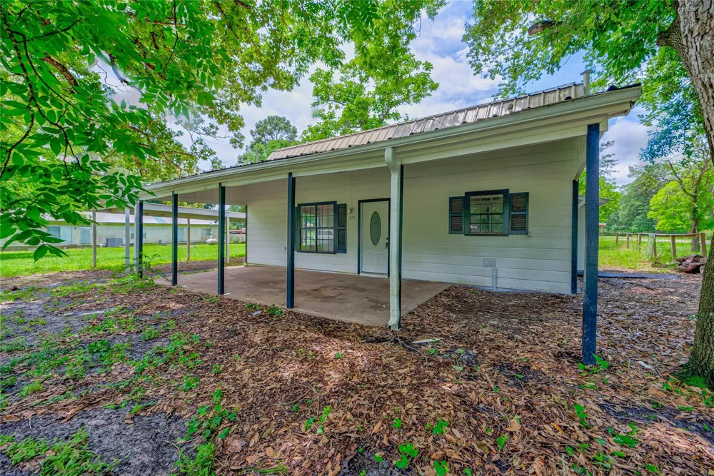 428 Lakewood Drive Trinity, TX 75862