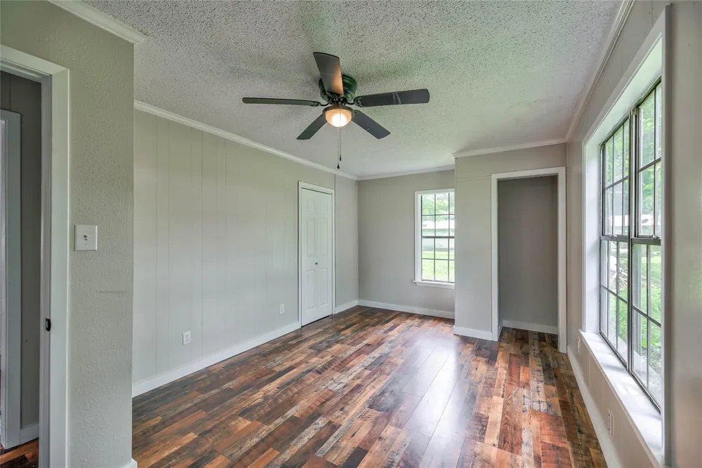 428 Lakewood Drive Trinity, TX 75862