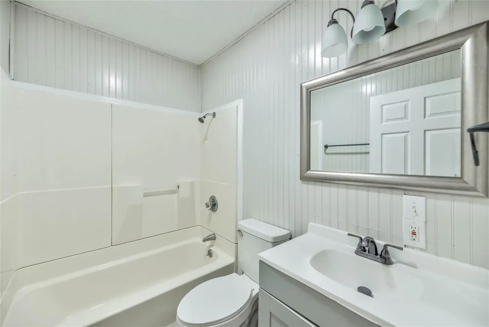 428 Lakewood Drive Trinity, TX 75862
