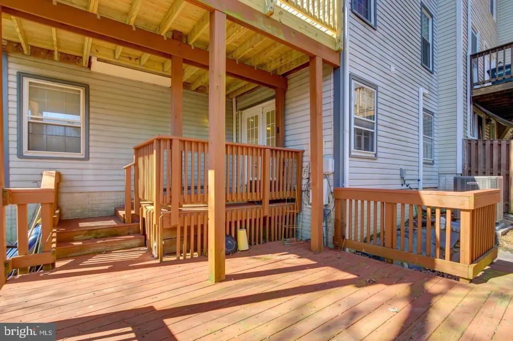 8200 MAPLE RIDGE AVENUE Springfield, VA 22153
