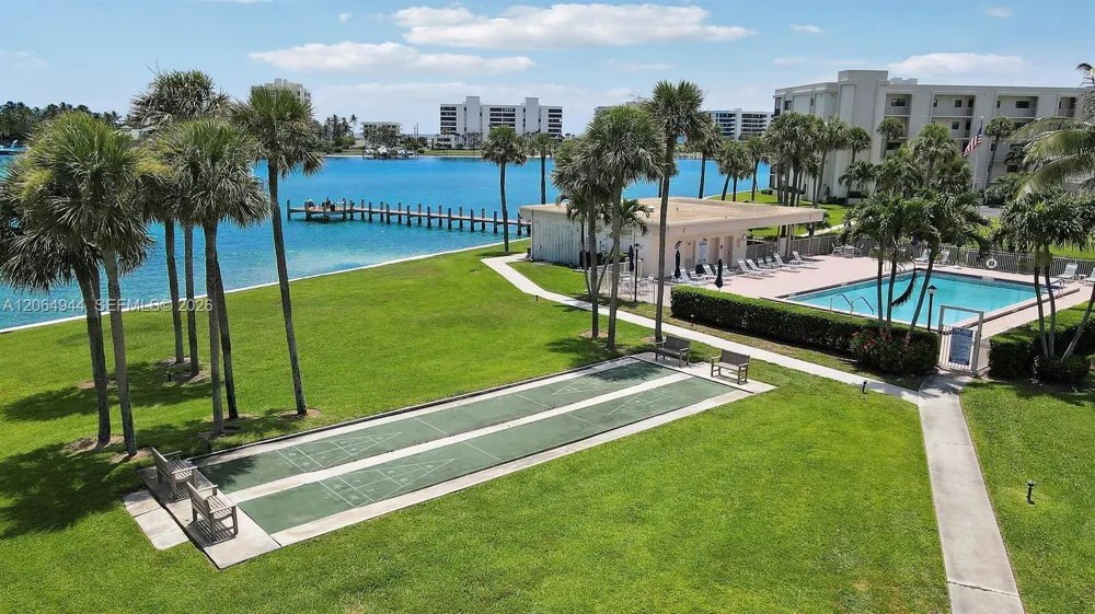 100 Intracoastal Pl #102 Jupiter, FL 33469