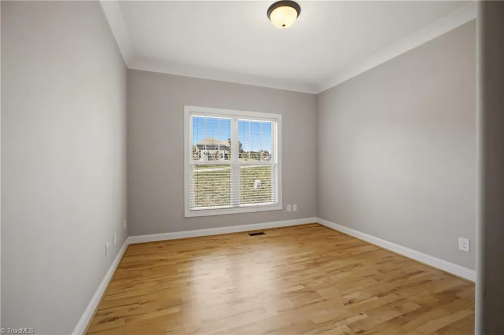 5612 Crooked Oak Drive Summerfield, NC 27358