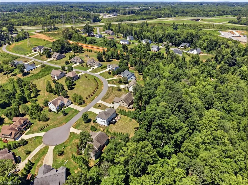 5612 Crooked Oak Drive Summerfield, NC 27358