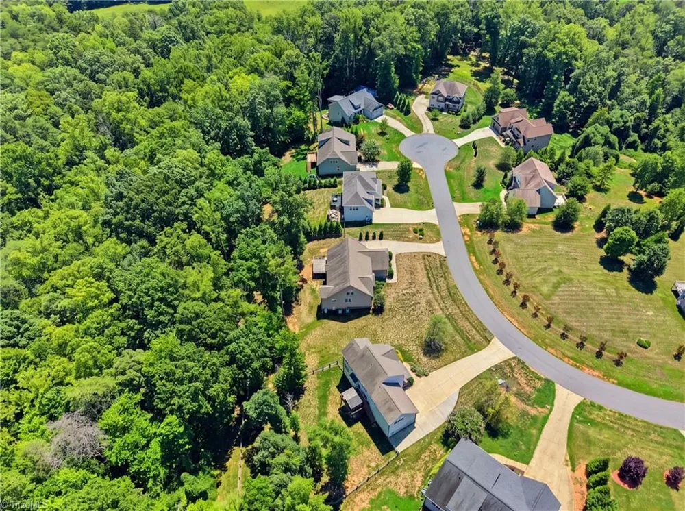 5612 Crooked Oak Drive Summerfield, NC 27358
