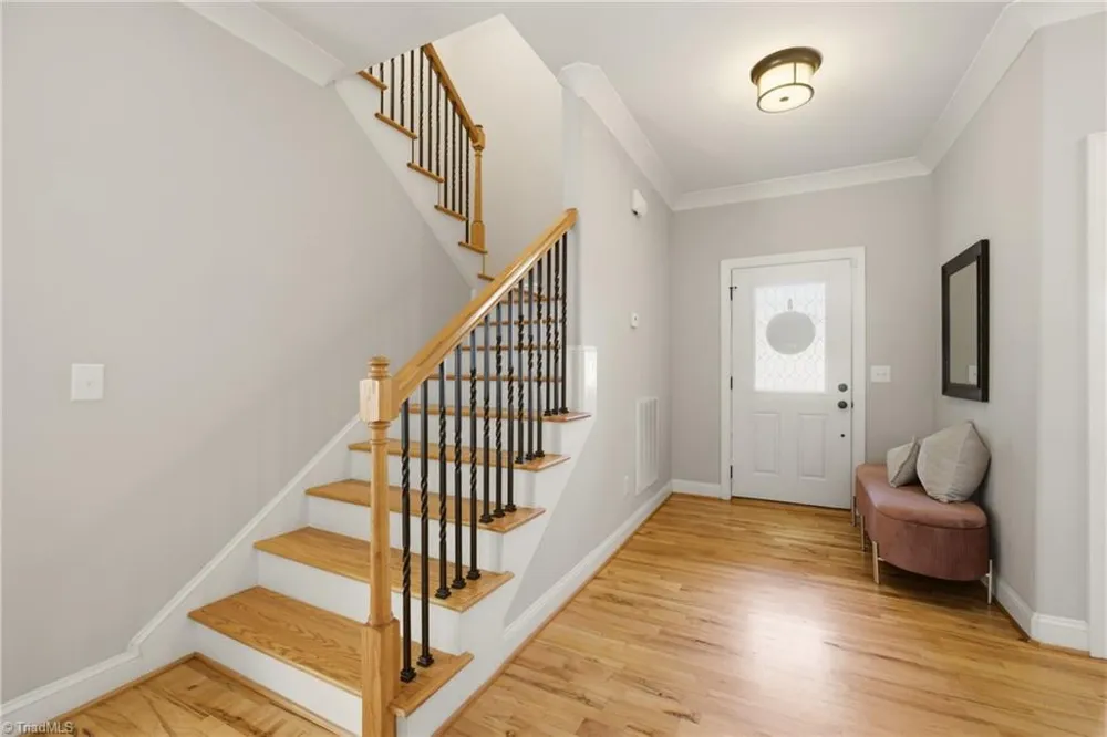 5612 Crooked Oak Drive Summerfield, NC 27358