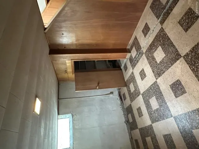 9996 Inkster Road Redford Charter Township, MI 48239