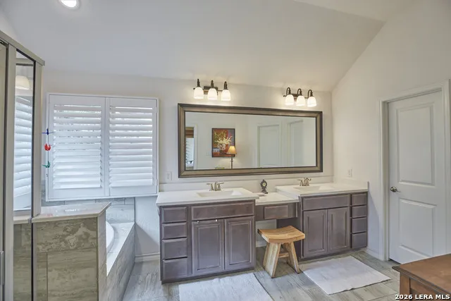 3051 BLENHEIM PARK Bulverde, TX 78163