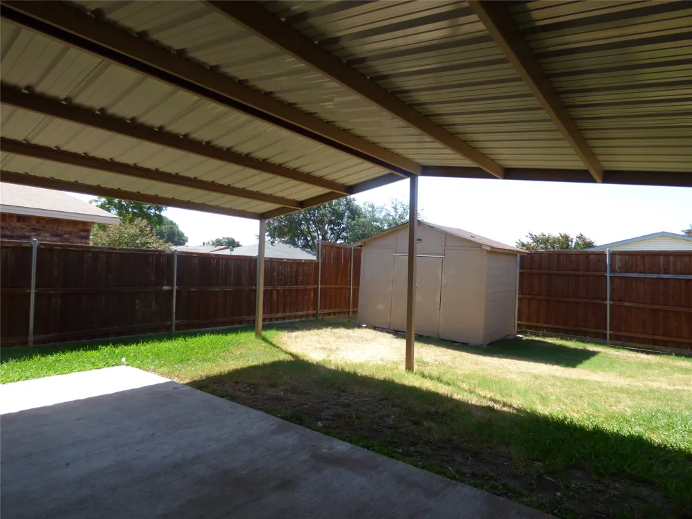 5016 Roberts Drive The Colony, TX 75056