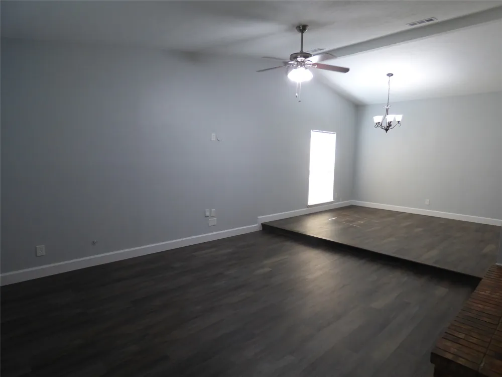 5016 Roberts Drive The Colony, TX 75056