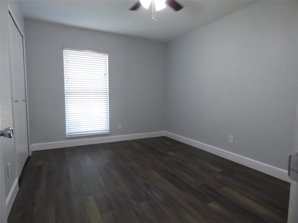 5016 Roberts Drive The Colony, TX 75056