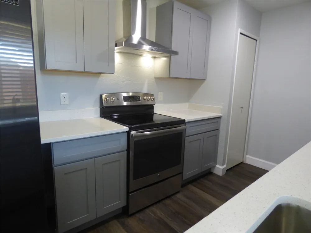 5016 Roberts Drive The Colony, TX 75056