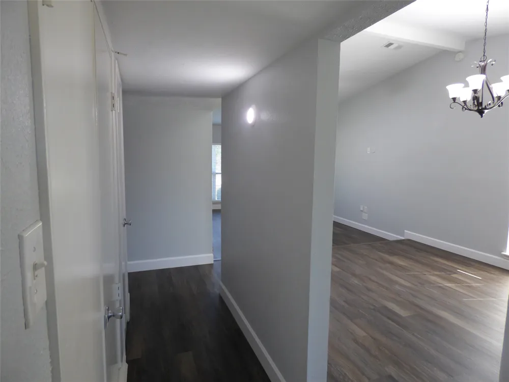 5016 Roberts Drive The Colony, TX 75056