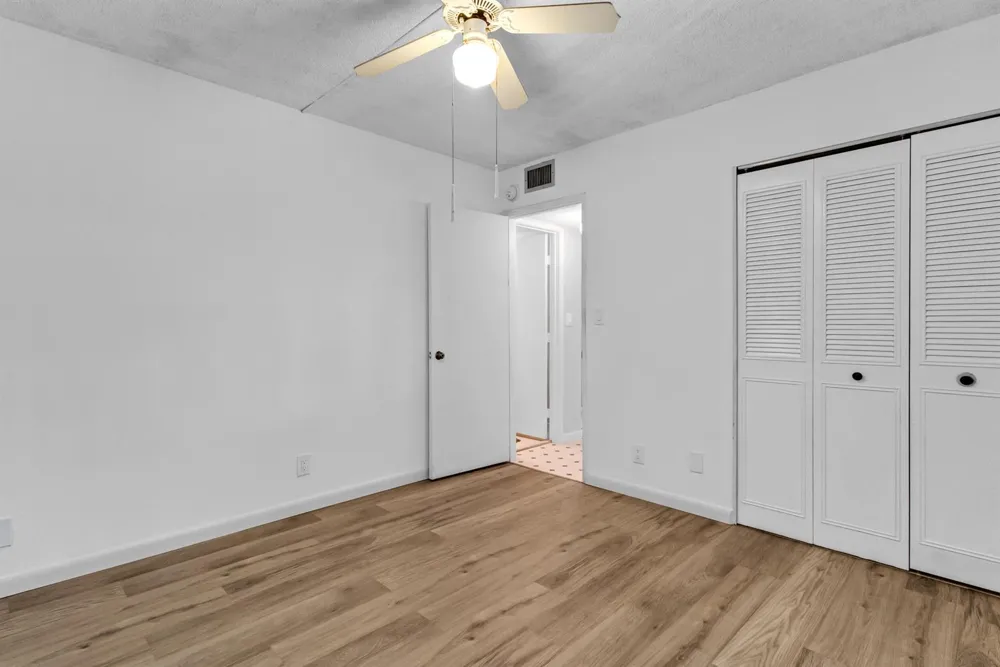 2209 S Cypress Bend Drive #507 Pompano Beach, FL 33069