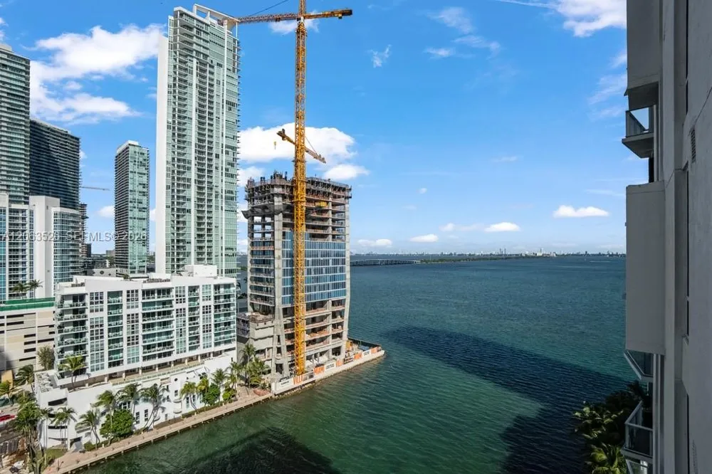 601 NE 27th St #1505 Miami, FL 33137