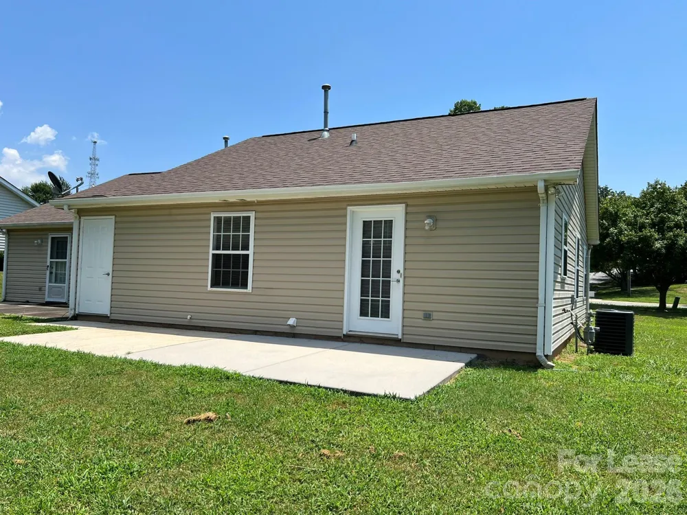 122 Springwood Lane Mooresville, NC 28117