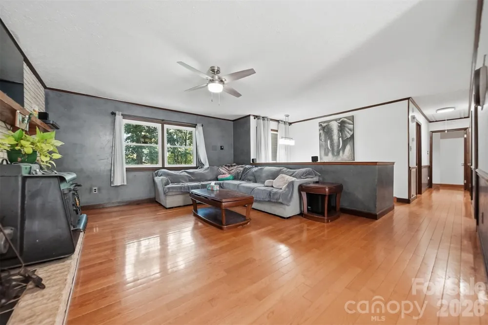 1924 Braswell Place Lenoir, NC 28645