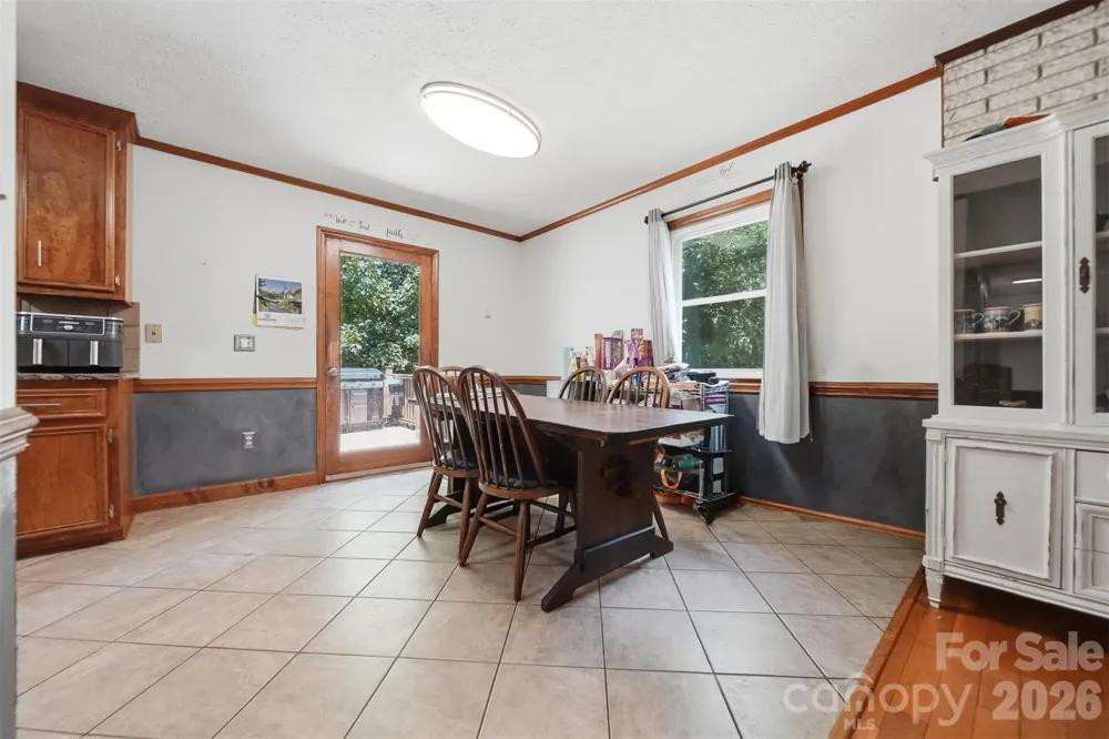 1924 Braswell Place Lenoir, NC 28645