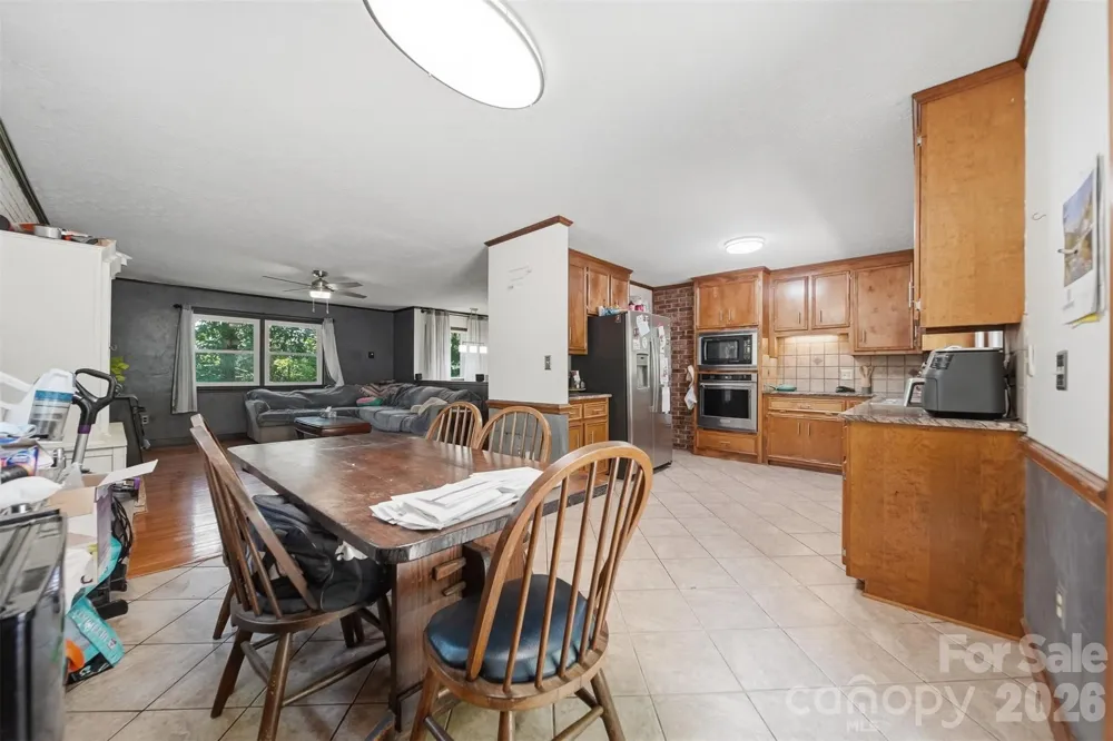 1924 Braswell Place Lenoir, NC 28645