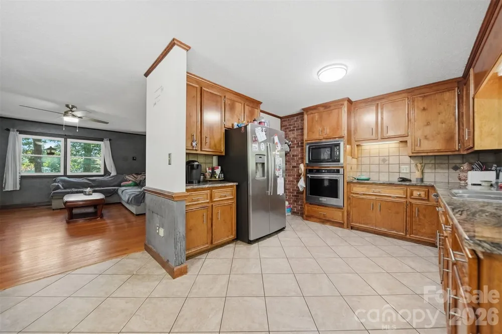 1924 Braswell Place Lenoir, NC 28645