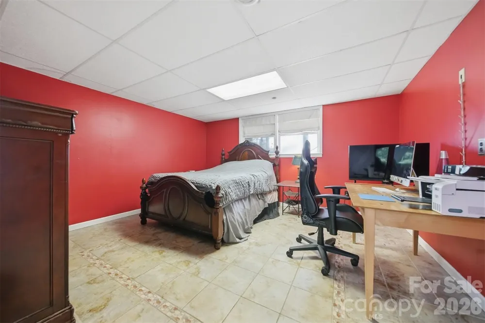 1924 Braswell Place Lenoir, NC 28645