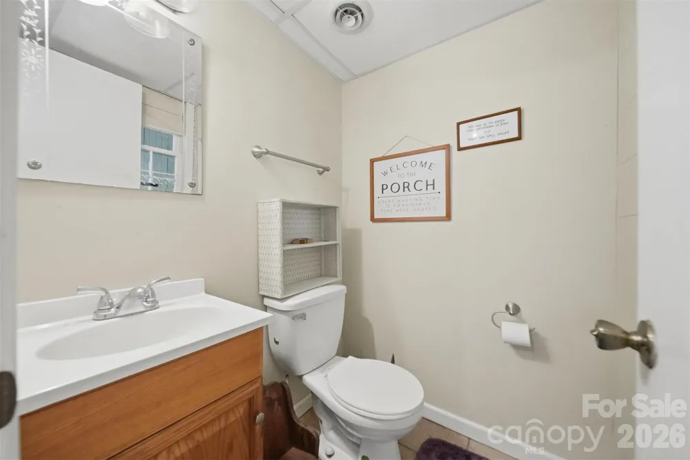 1924 Braswell Place Lenoir, NC 28645