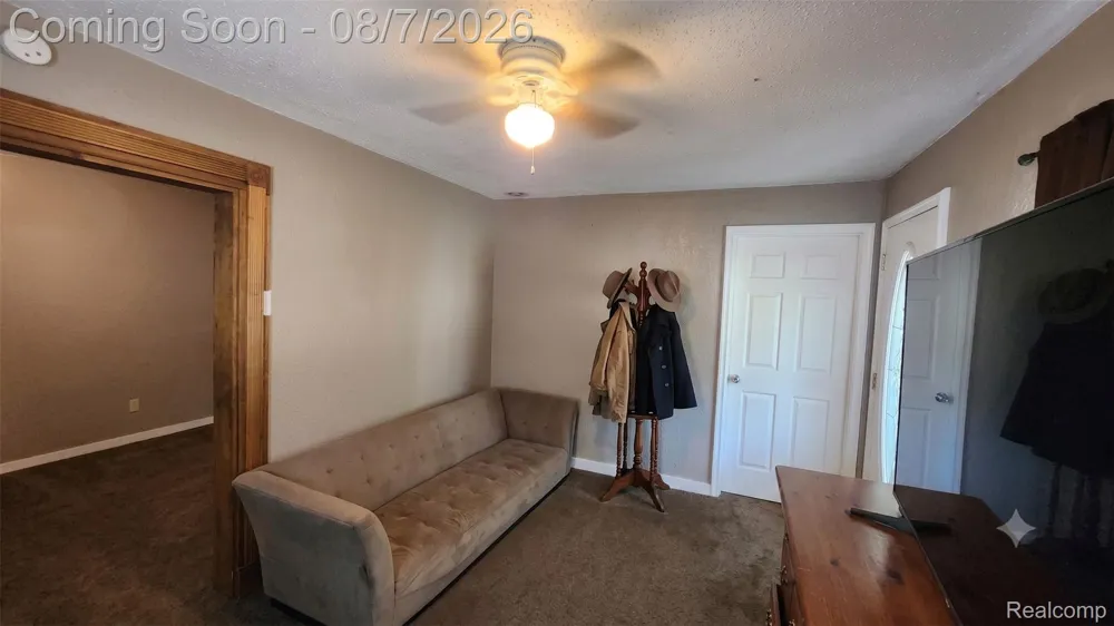 2179 S Term Street Burton City, MI 48519