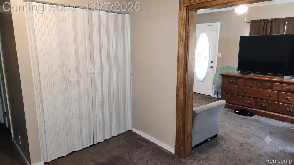 2179 S Term Street Burton City, MI 48519