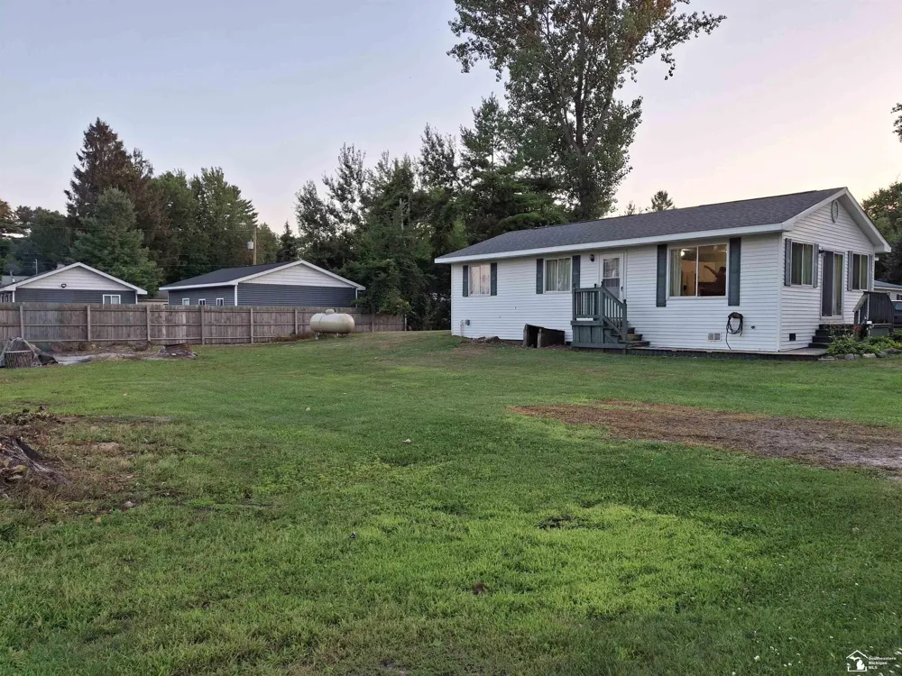 1045 Third Street Alabaster Township, MI 48763