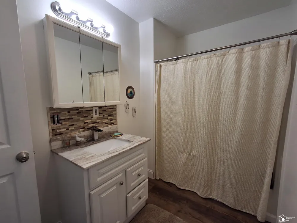 1045 Third Street Alabaster Township, MI 48763
