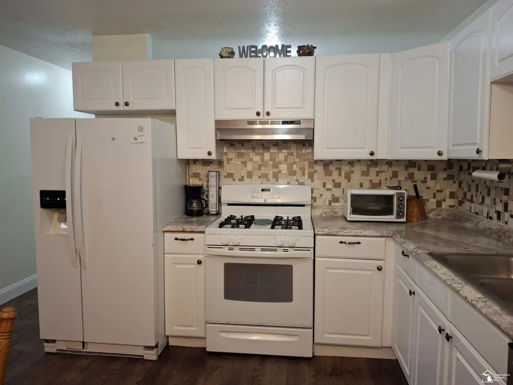 1045 Third Street Alabaster Township, MI 48763