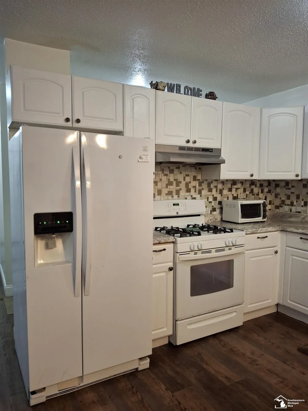 1045 Third Street Alabaster Township, MI 48763
